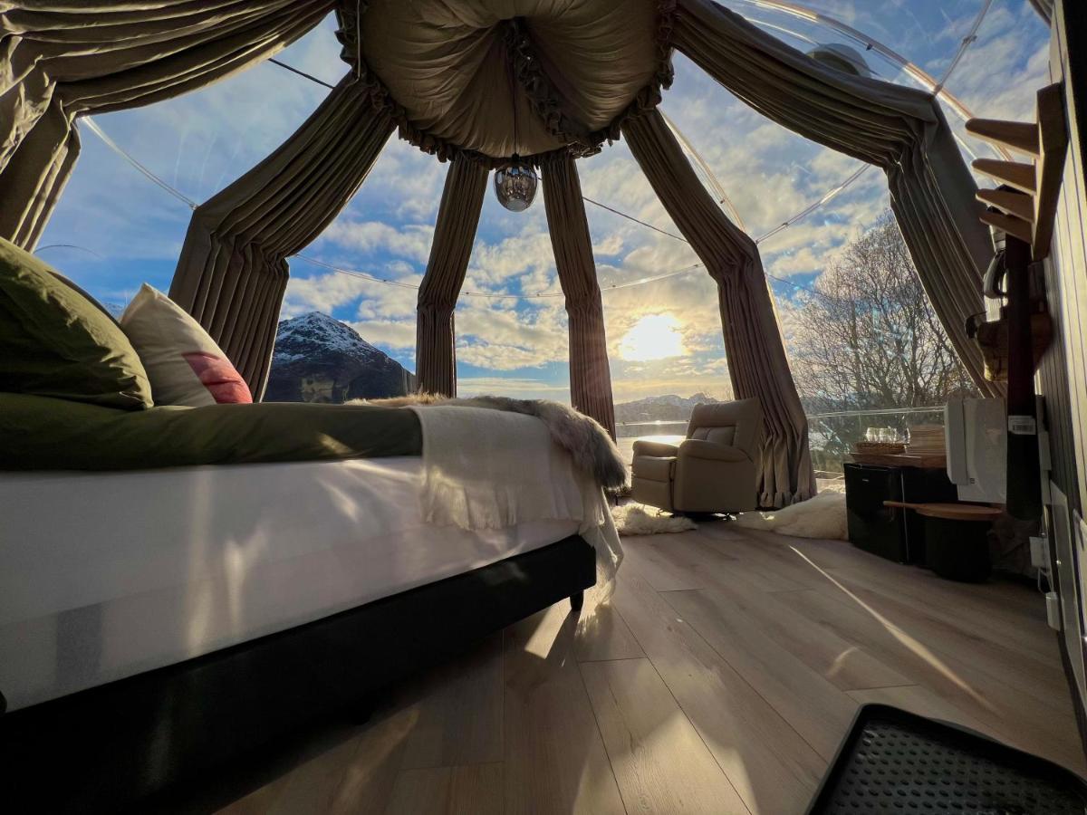 Lofoten Glampingdome Myrland Exterior photo